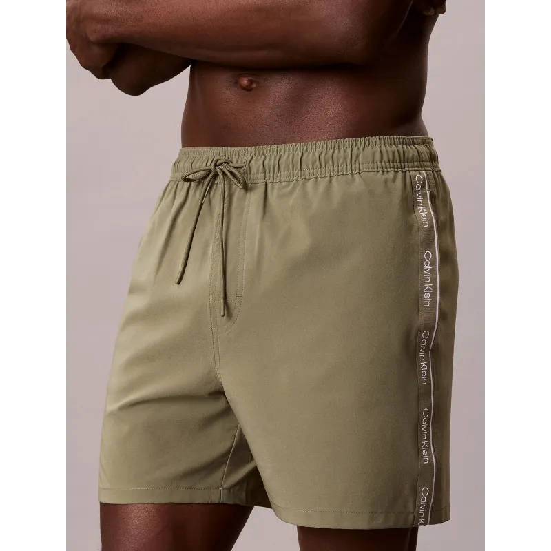 CK Bañador corto core solid OLIVE
