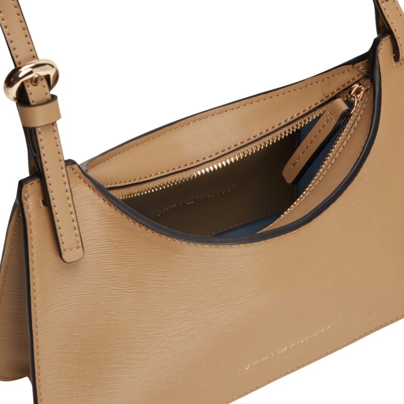 TH MODERN CROSSOVER SAFARI CANVAS